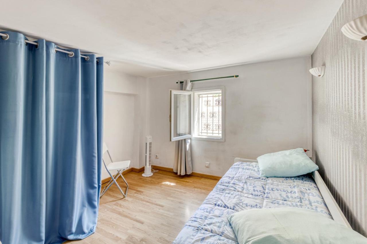 Apartment Cyrnos